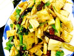 -瑞杰烧烤店·24小时营业(山东路店)