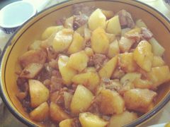 土豆炖排骨-哈尔滨风味小吃东北菜(五角场店)