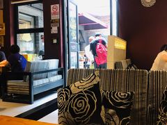 大堂-苹果树下艺术餐厅(宋庄店)