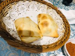 馕坑烤包子-巴扎美食·新疆菜·西域歌舞表演餐厅(新疆大厦店)