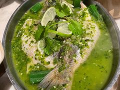 青柠檬酸汤鲈鱼-星怡会·新加坡新美食(苏州中心店)