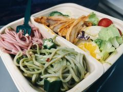 -星巴克(广州南站A18检票口楼上)