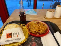 -十三朝牛馍王擀面皮(骡马市店)