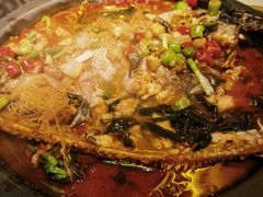 -鸣记脆皮烤鱼·海鲜烤鱼(三八广场店)