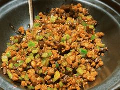 黑三剁-云海肴·汽锅鸡·云南菜(浦江欢乐颂店)