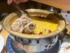 -关东小磨东北菜(上海长风大悦城店)