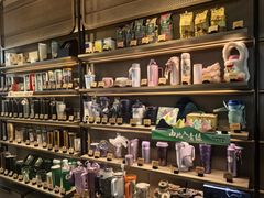 -星巴克臻选(上海今潮8弄店)