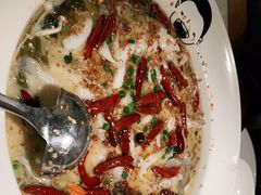 -江渔儿酸菜鱼(奥园广场金发购物中心店)