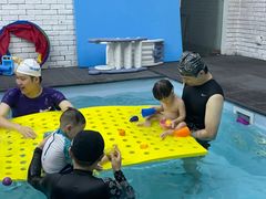 -IBOBI亲子游泳俱乐部(华侨城中心)