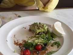 -ROAST coffee & eatery