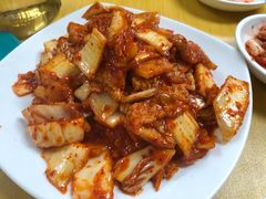 辣白菜炒五花肉-屋里家延边朝鲜族冷面(南园店)