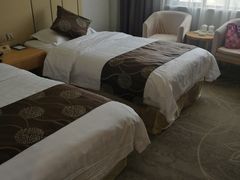 -雍村饭店(西安钟楼大差市地铁站店)