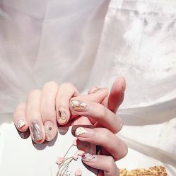 -米小兔美甲美睫