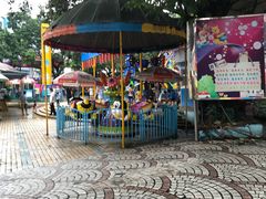 -顺德大良半月城游乐场