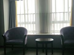 -简洛澜山酒店(武汉光谷步行街店)