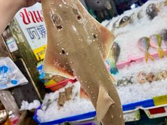 -拉威海鲜市场