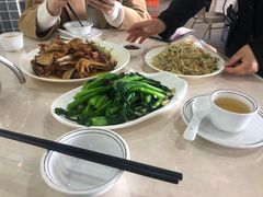 -鹏城人家海鲜酒家·23年老字号(较场尾店)