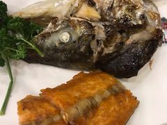 -青瓦餐厅·生鱼片·韩园烤肉(西塔店)