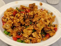 杭椒豆豉炒油渣-金哥私房菜馆(张府园总店)