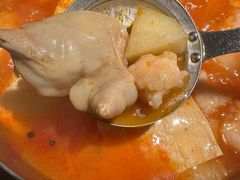 -尚尚仙·酸汤猪手·猪肚鸡火锅(华联万柳购物中心店)