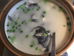 -姜君·千岛湖鱼头馆(浦东大道店)