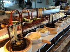 自助取餐区-厦门悦华酒店·绿庭主题自助餐厅