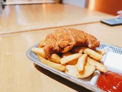 -HELLO 27 意面·沙拉·帕尼尼