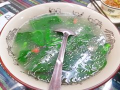 时令野菜汤-昆虫窝子·特色云南菜(拓东路总店)