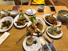 -ZF Seafood Restaurant 卓峰海鲜餐