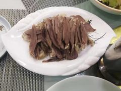 -苏莱特色牛骨滩羊手抓馆(长城东街总店)