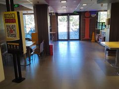 -麦当劳(丽江玉河广场店)