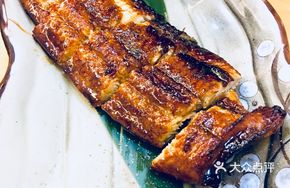 Sauce-Roasted Live Eel
