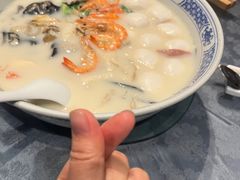 极品鱼头皇-山外山菜馆(玉泉路店)