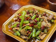 -苗湘食府(十年店)