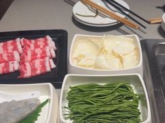 -海底捞火锅(宝龙广场夜宵主题店)