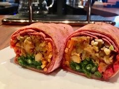 秘汁牛肉鲜蔬卷-星巴克(保定万博广场店)