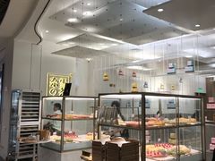 面包甜点陈列柜-奈雪的茶(市百一店)