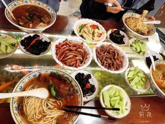 -金杨拉面王小吃面馆·牛三宝面·红烧牛肉粉