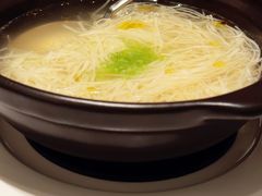 清鸡汤煮丝茅甜竹笋-海味观(老西门店)