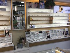 -视野联行眼镜·蔡司·控优点授权(长白万象汇店)