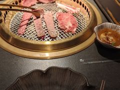 -铭牛烧肉·和牛海鲜自助(高新月牙湖店)
