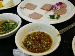 -重庆德庄火锅(体育中心店)