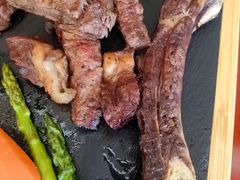 -东西风牛排馆周末烧烤自助(首都机场希尔顿店)