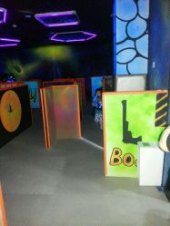 -六月巴士童乐园(抚顺罕王商场店)