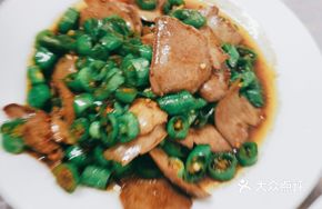Green Pepper Stir-fried Pork Kidney Slices