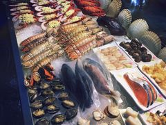 -六合夜市