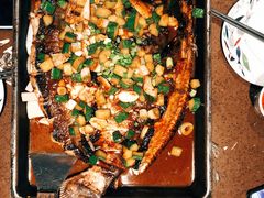 酱香味烤鱼-江边城外烤全鱼(魏公村店)