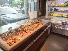 -万记麻辣烫国展总店
