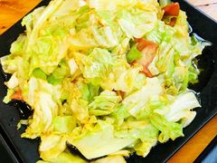 手撕包菜-外婆船宴餐厅·外婆喊你回家吃饭
