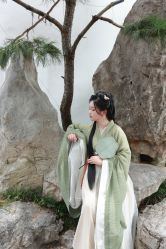 -一揽芳华汉服旗袍体验馆(拙政园店)